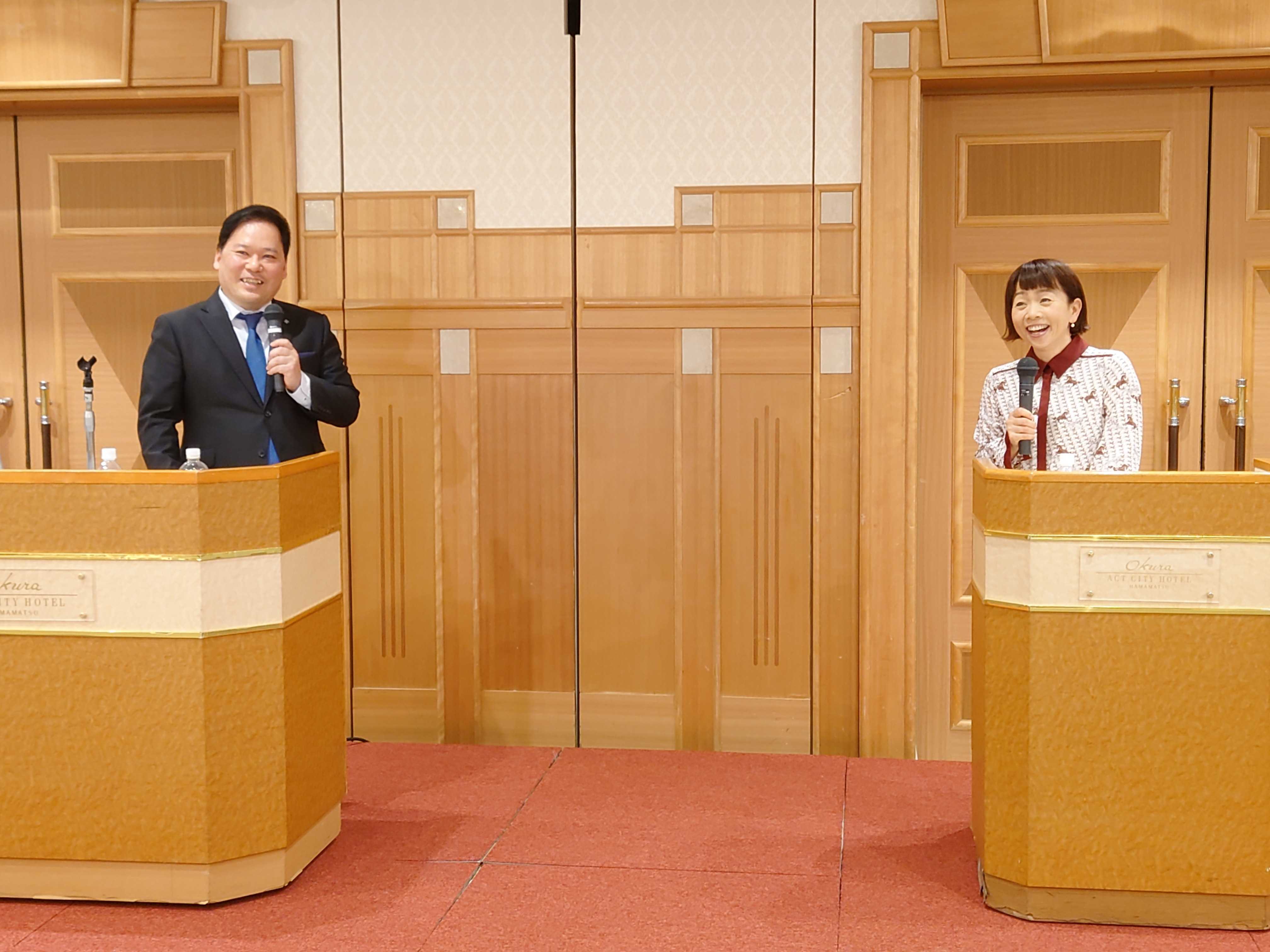 マネーセミナー講師と司会者